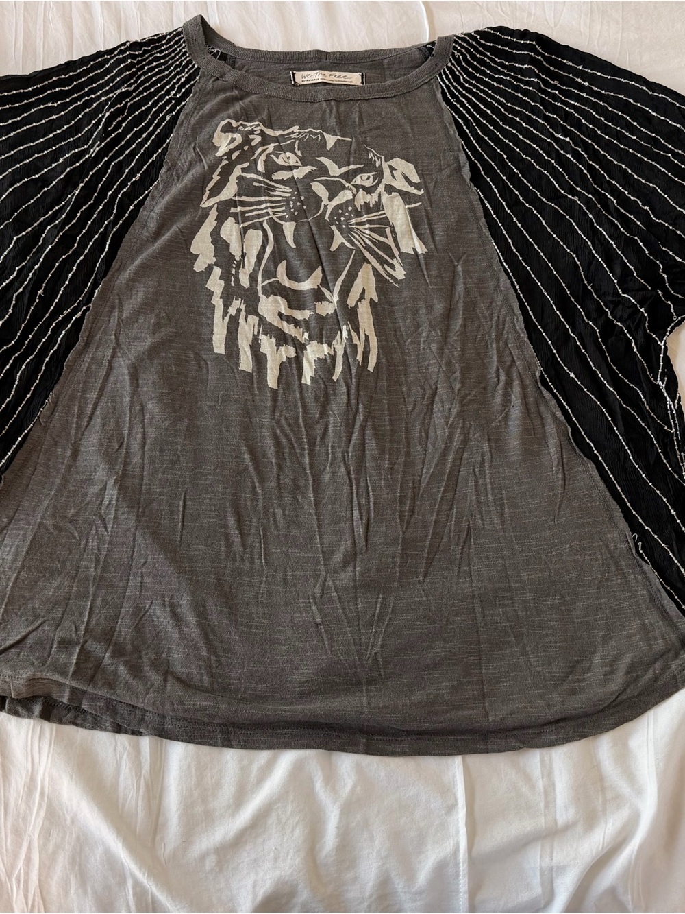 NWOT Free People Gray Tiger Graphic Raglan Tee with Black Sleeves